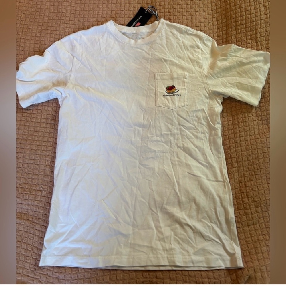 NWT Vineyard Vines BOYS SS GRAPHIC PKT TEE LOBSTER ROLL WHALE size 18